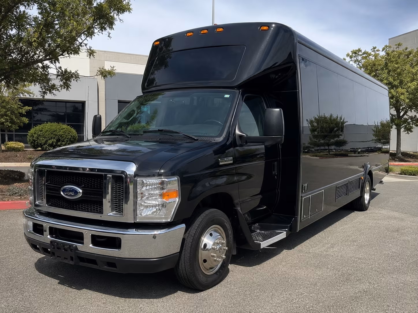 bachelorette and bachelor party buses across detroit
