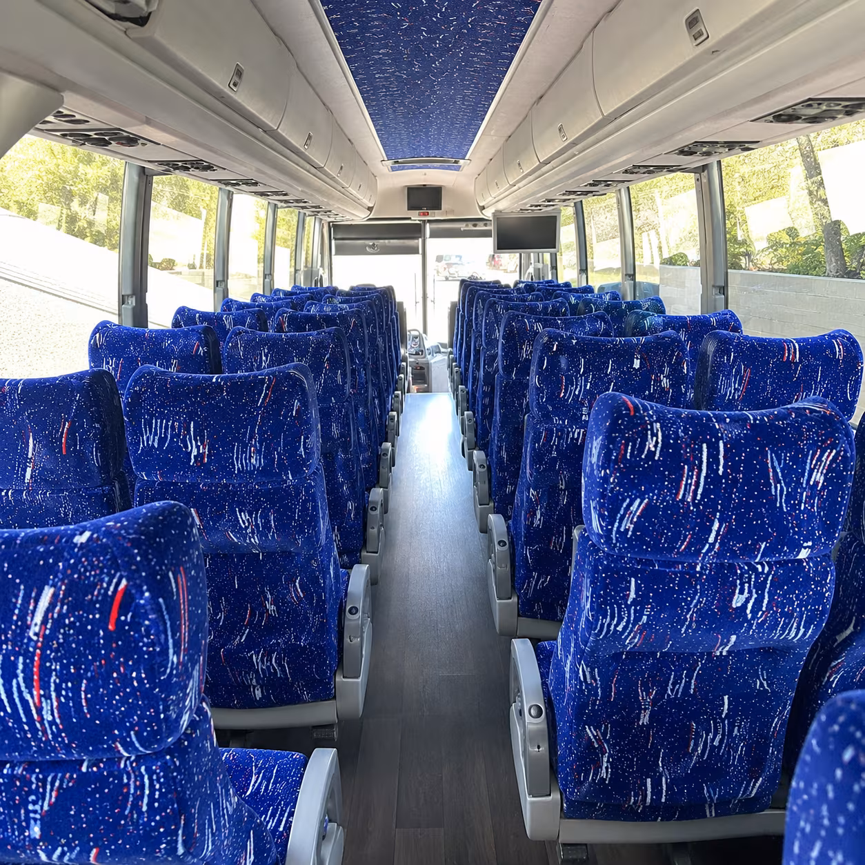 charter buses for detroit wedding ceremonies at historic venues