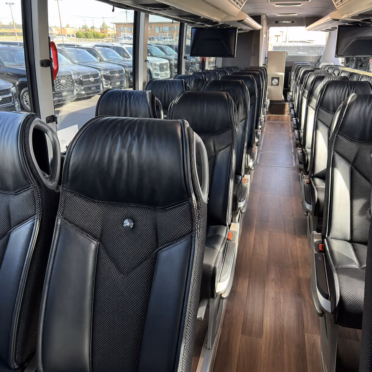 detroit bus rentals