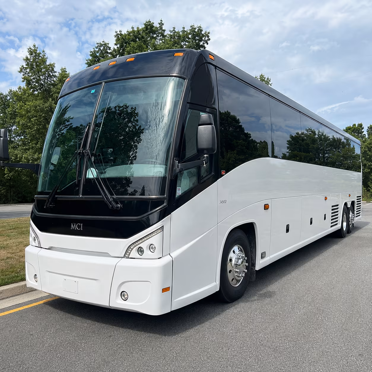 detroit sporting event charter bus rental