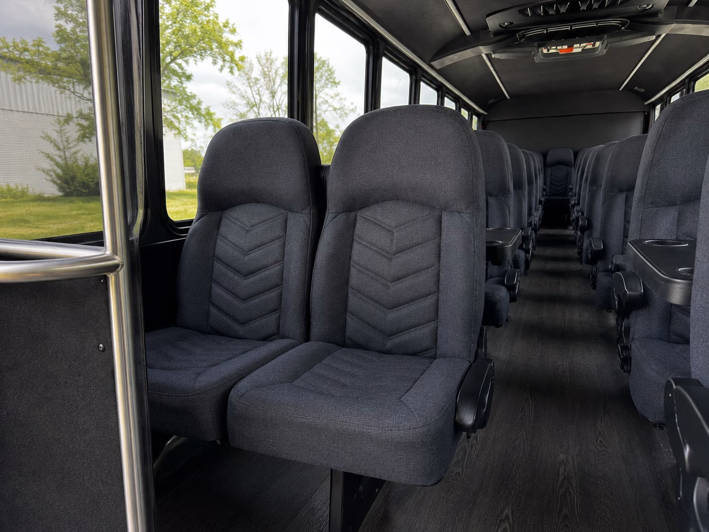 find the perfect transportation for your next convention or trade show 3