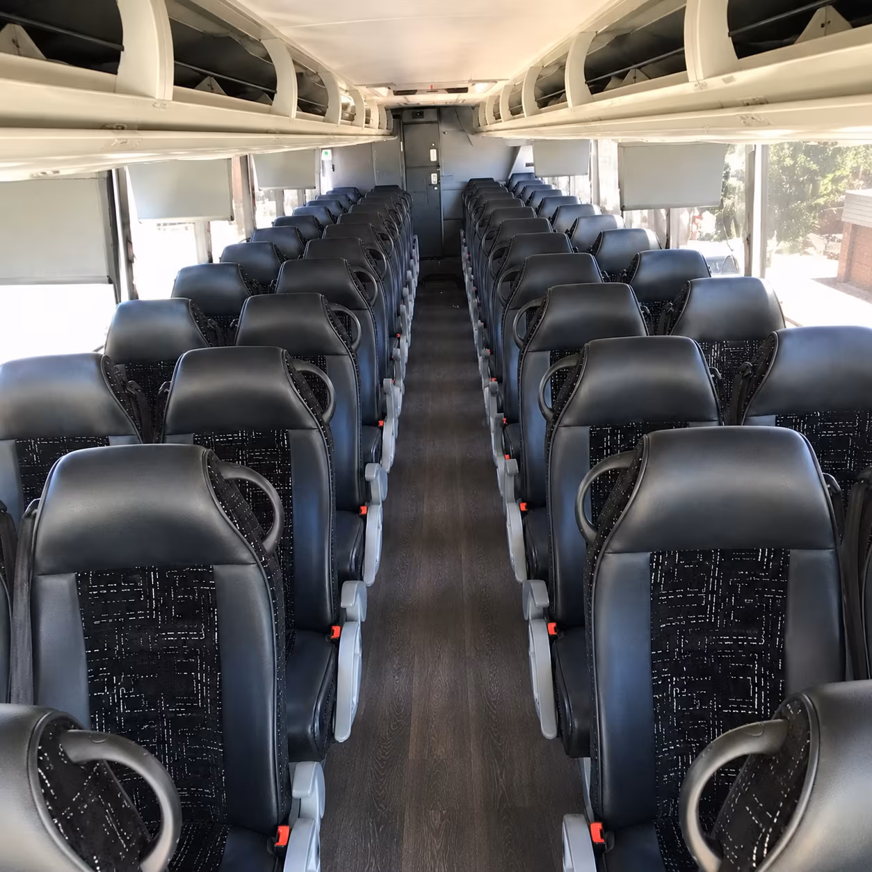 find the perfect transportation for your next corporate event 1