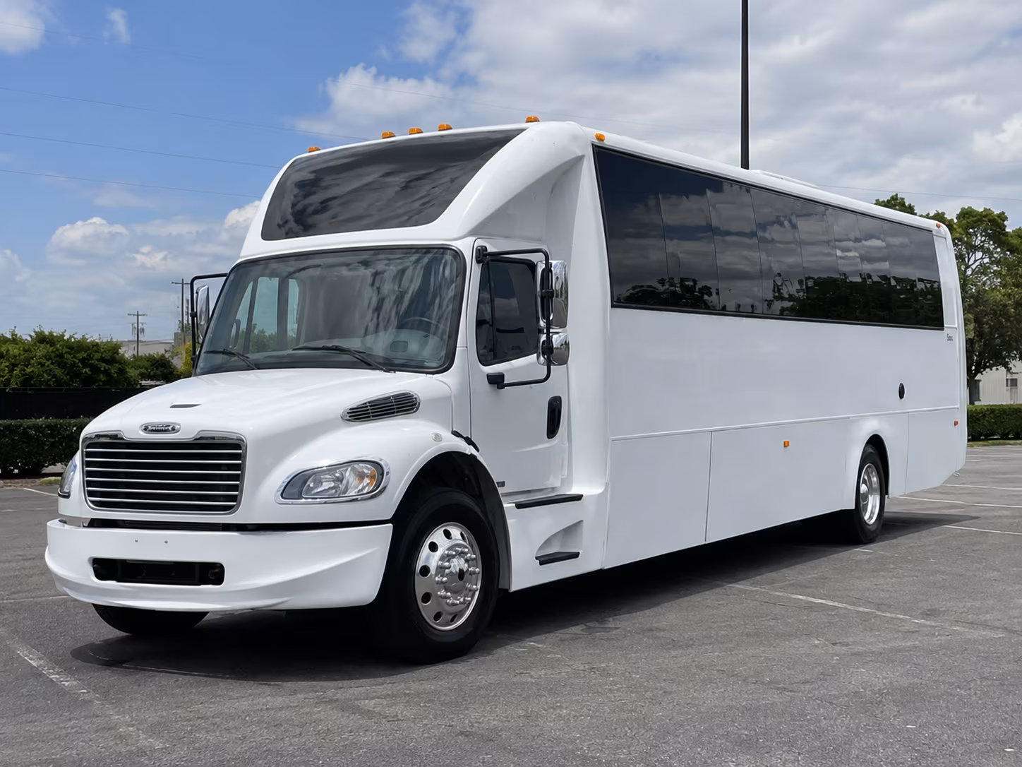 party buses for bachelorette wine tours around metro detroit